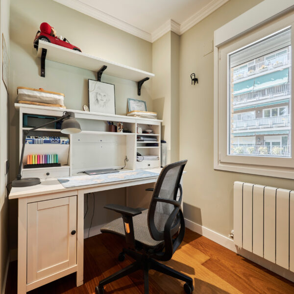 Víctor de la Serna 32_22 (1)